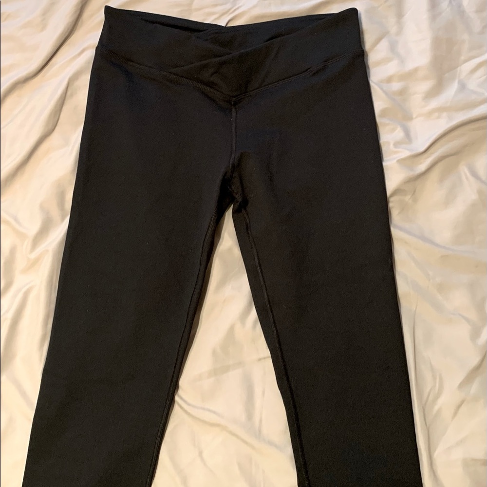 Fabletics Cropped Leggings